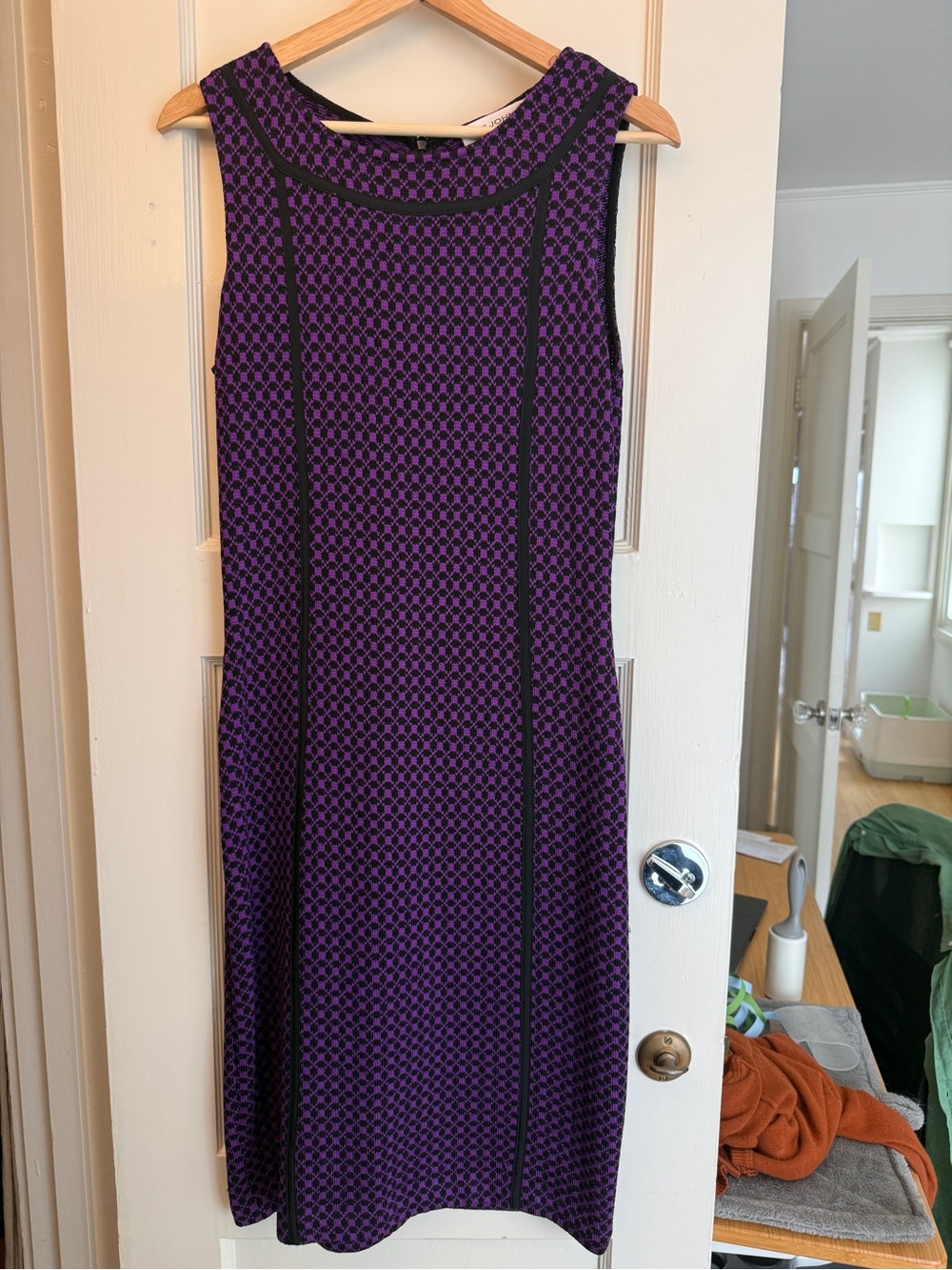 St. John’s Sleeveless Purple Knit Sheath Dress